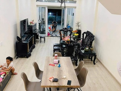 Nhà phố tân sơn ngay ga t3 tiện xây chdv 125m2 ngang 4.2m hxt gần chợ pvb 11.9 tỷ. 3