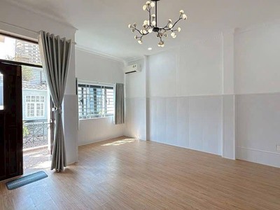 Nhà đường lê thị chợ, quận 7 - gần ga metro - ô tô ngủ trong nhà - giá chỉ 9,5 tỷ 4