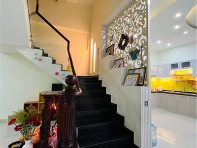 Nhà hxh đường số 9 phường 16 quận gò vấp cũ. 2