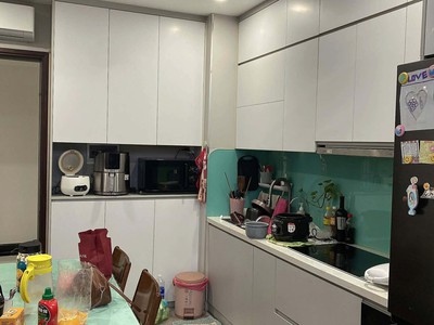 Chính chủ bán căn hộ blue star view ubnd công viên gia lâm, giá 4.47 tỷ - lh 0985865658 0