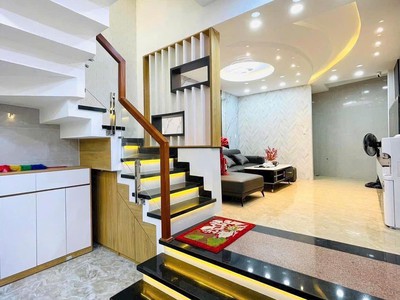 Bán nhà hxh cộng hòa   phường 13, tân bình  4,7 24  - 4 tầng 1