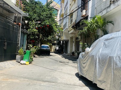 Bán nhà hxh cộng hòa   phường 13, tân bình  4,7 24  - 4 tầng 3