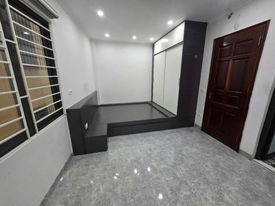 Kim giang lô góc 7 tầng mt 10m 16.95 tỷ tl 2