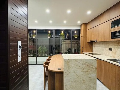 Nhà mới ở ngay nguyễn khánh toàn 46m 6t giá 15 tỷ thang máy full nội thất gần ô tô 3