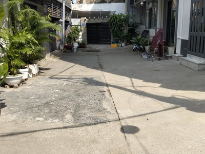 Νhà đẹp 4pn   tru g tâm n à bè   x   ơi tới cửa  3