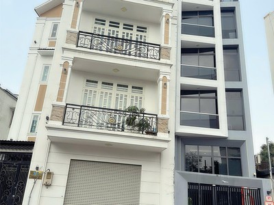 Hiếm - bán siêu phẩm 6 tầng - mặt tiền kinh doanh đ. nguyễn văn nguyễn, quận 1 - dòng tiền cho thuê 0