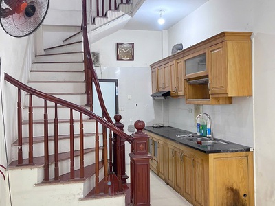 Cho thuê nhà 5 tầng ngõ 185 hồng đô ngõ 8 lê quang đạo , phú đô, nam từ liêm hà nội 0