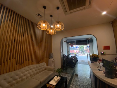 Giá tốt, bán nhà võng thị trích sài, ô tô vào nhà, 82m 6 tầng thang máy, chỉ 24 tỷ 0