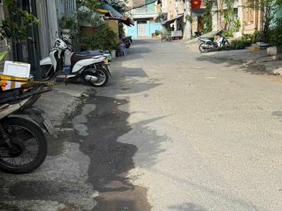 Cho thuê nhà nguyên căn tam bình 1