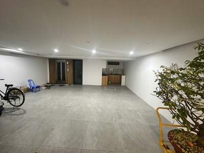 Vip, bán tòa building 8 tầng khu văn cao, 110m, kinh doanh, chỉ 48 tỷ 2