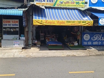 Sang nhượng tạp hóa đường 28, phường vĩnh tân, tp. tân uyên - bình dương  cũ    giá 130 triệu 0