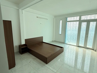 Cho thuê nhà , thuê phòng full nội thất mặt tiền đường nguyễn phúc chu, tân bình 0