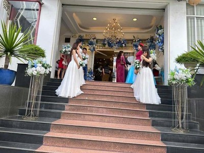 Mặt bằng đẹp   giá tốt    chính chủ cần cho thuê toà nhà  đang kd nhà hàng tiệc cưới 1