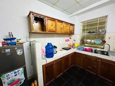 Căn hộ man thiện nằm ngay trung tâm quận 9 cũ, hiện thuộc tp thủ đức. 4