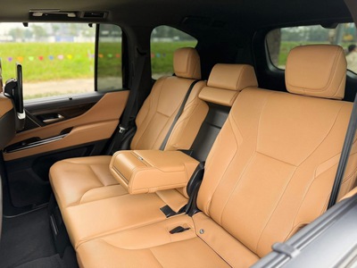 Bán Lexus LX600 Urbsn 07 chỗ, sản xuất 2023 siêu mới. 4