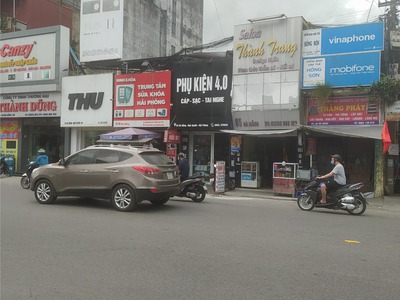 Cho thuê nhà tầng 1 mặt đường Đà Nẵng, gần ngã 5 Coopmart 0