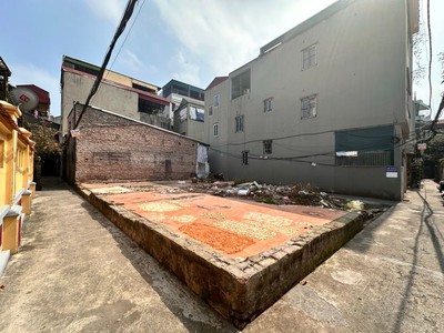 Đầu tư chu huy mân bán 189M đất VF3 thông long biên 2