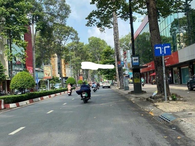 Cho thuê nhà mặt tiền sầm uất đường An Dương Vương, Phường 9, Quận 5. 7