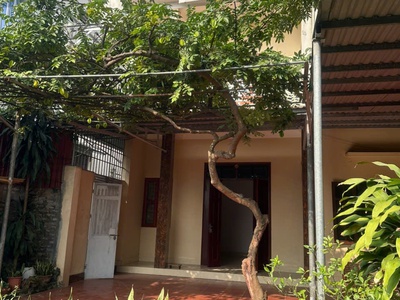 Chính chủ bán nhà 3 tầng vị trí đẹp tại ngọc hồi - đất phân lô 2 mặt ngõ trước sau đều 3m 0