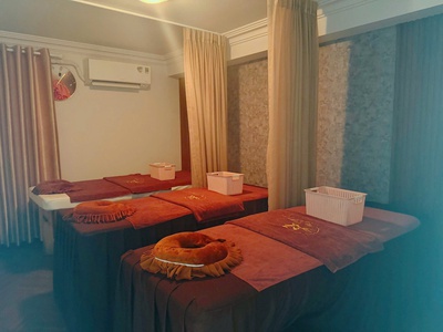 Sang nhượng toàn bộ spa   vị trí trung tâm 4