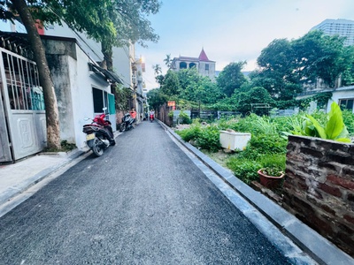 Bán đất vị trí trung tâm cực đẹp   tiềm năng tăng giá mạnh - ngõ ô tô - kết nối tiện ích 3