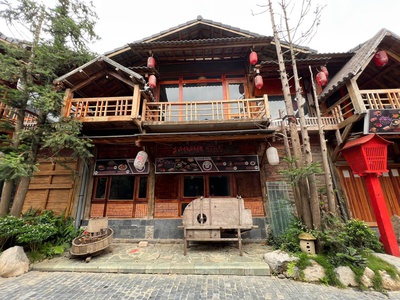 Cho thuê nhà gỗ 2 tầng   nằm giữa khu chợ đêm, phố đi bộ mộc châu 0