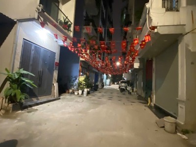 Bán đất ngọc thụy ô tô tránh gần công viên 21ha 7ha xây 7 tầng đẹp 4