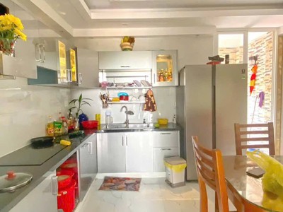 Nhà đẹp 3 lầu ở liền - huỳnh tấn phát, quận 7 - hẻm nhựa 6m - chỉ còn 7,6 tỷ 2