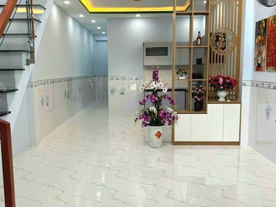 Giảm sâu nhà mặt tiền 1 trệt 1 lửng gần chợ bình chánh giá 1 tỷ 050 triệu 5