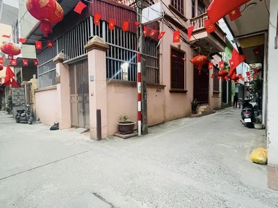 Ngọc thụy 42m2, mt quyền lực 7m, lô góc thông ô tô - chỉ nhỉnh 10 tỷ 0