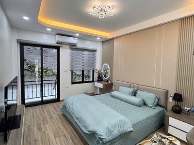 Nhà 5 phòng ngủ trung tâm bồ đề 60m2 chỉ 1x tỷ. bạn đừng bỏ qua căn nhà này 3