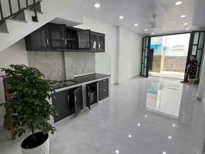 Hẻm 5m   sát hẻm xe tải   vị trí đẹp gần chợ lớn  hồng bàng quận 6  nhỉnh 5 tỷ 4