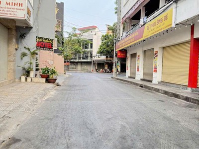 Bán nhà mặt tiền 4 bàu cát 4 phường 14, tân bình,  25 37  dt khủng 1