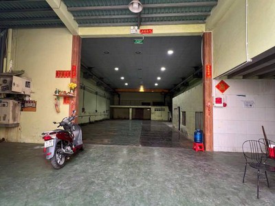 Cho thuê nhà kho hơn 400M2   đường Nguyễn Chánh   giá chỉ 20 triệu/tháng 0