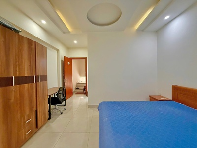 Cho thuê nhà phố Văn Cao, DT: 70m2, 5 p.ngủ khép kín. 1