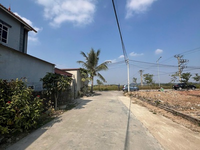 Đất đẹp lâm động 2 mặt ngõ thoáng diện tích rộng cực hiếm 4