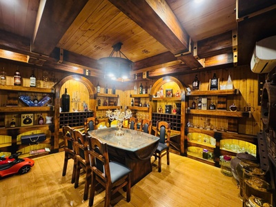 Bán biệt thự sân vườn thủ thiêm villa,thủ đức - 75 tỷ, hầm 4 tầng, hồ bơi, shr 4