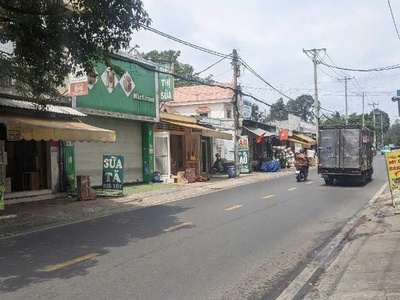 Gộp .rẻ nhất khu. bán dãy trọ ki ốt 2 tầng 223m 8 tỷ . d.tiền. gần chợ đầu mối thủ đức . 0