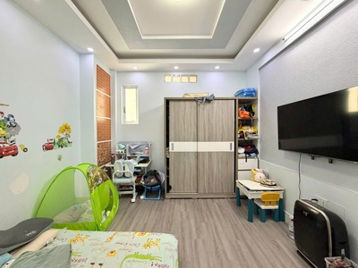 Bán nhà chính chủ - đang ở - 4 tầng btct - 4pn lớn - bình thạnh - hoàng hoa thám - gấp bán 6.9 tỷ - 3