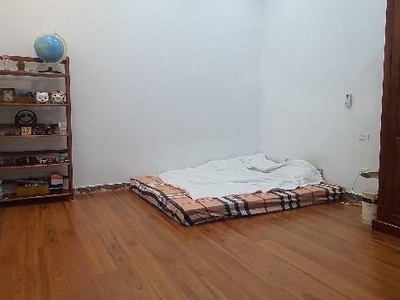 Bán nhà kim mã 40m x4 tầng 7,4 tỷ ngõ rộng,thoáng,gần phố,dân xây 1