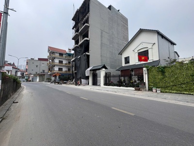 Đất Đê Vàng, Phúc Lợi: 80,5m2 mặt tiền 4,1m, view sông, phù hợp làm văn phòng, nhà nghỉ 2