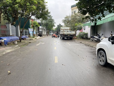 Đất mặt phố Chính Trung 217m2 - Khu 31ha Trâu Quỳ - Phù hợp làm Văn phòng, Khách sạn 3