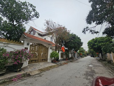 Cần bán lô góc cực đẹp nhà c4 mặt đường Cát Vũ, Tràng Cát 105m2 giá chỉ 39,5tr/m2 2