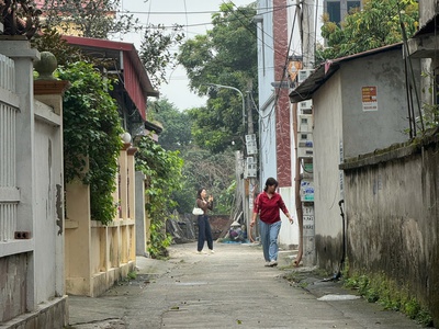 Bán lô đất 3 mặt tiền có thể chia 3 hoặc 4 tại Thuận Thành, Bắc Ninh, bán lẻ chỉ hơn tỷ 1 lô 5