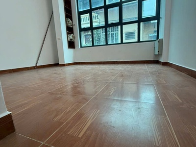 Phân lô ô tô tránh, lô góc, gần hồ Phú Diễn 30m2 4T giá 8 tỷ 9 3