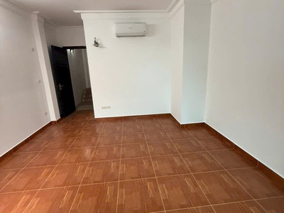 Phân lô ô tô tránh, lô góc, gần hồ Phú Diễn 30m2 4T giá 8 tỷ 9 4