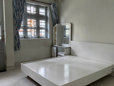 Bán Nhà Mới 100, Lạc Long Quân P. Hòa Bình, 2 MT HXH 9.2 TỶ 3