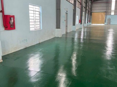 Cho thuê xưởng 2000m2 và 4000m2, có sẵn vào được luôn, trạm điện 1.000kva, chữa cháy vách tường 1