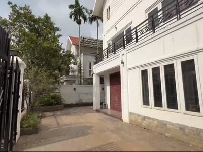 Cần bán biệt thự 402m2. mt16.5m, 31 tỷ, kđt long việt, quang minh. 4