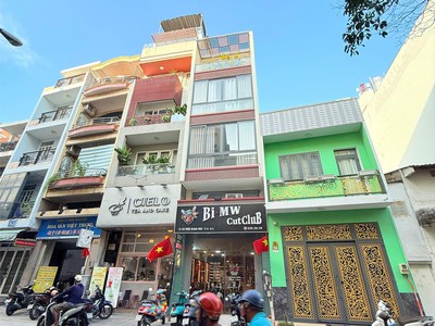 Bán nhà đẹp quận 5 mặt tiền triệu quang phục  4x14,5m  4 lầu mới đẹp ,xíu 18 tỷ 0